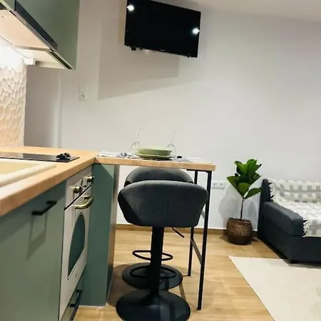 Statha's アパート ギシオ